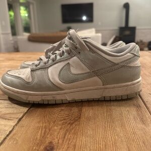 Nike Dunks Size 7.5 mens